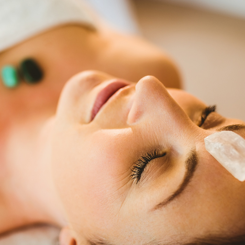 Lithothérapie sur le corps